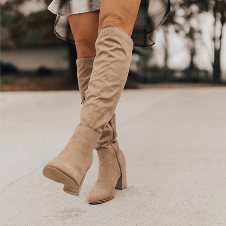 Elegant Knee-High Heeled Boots with Zipper